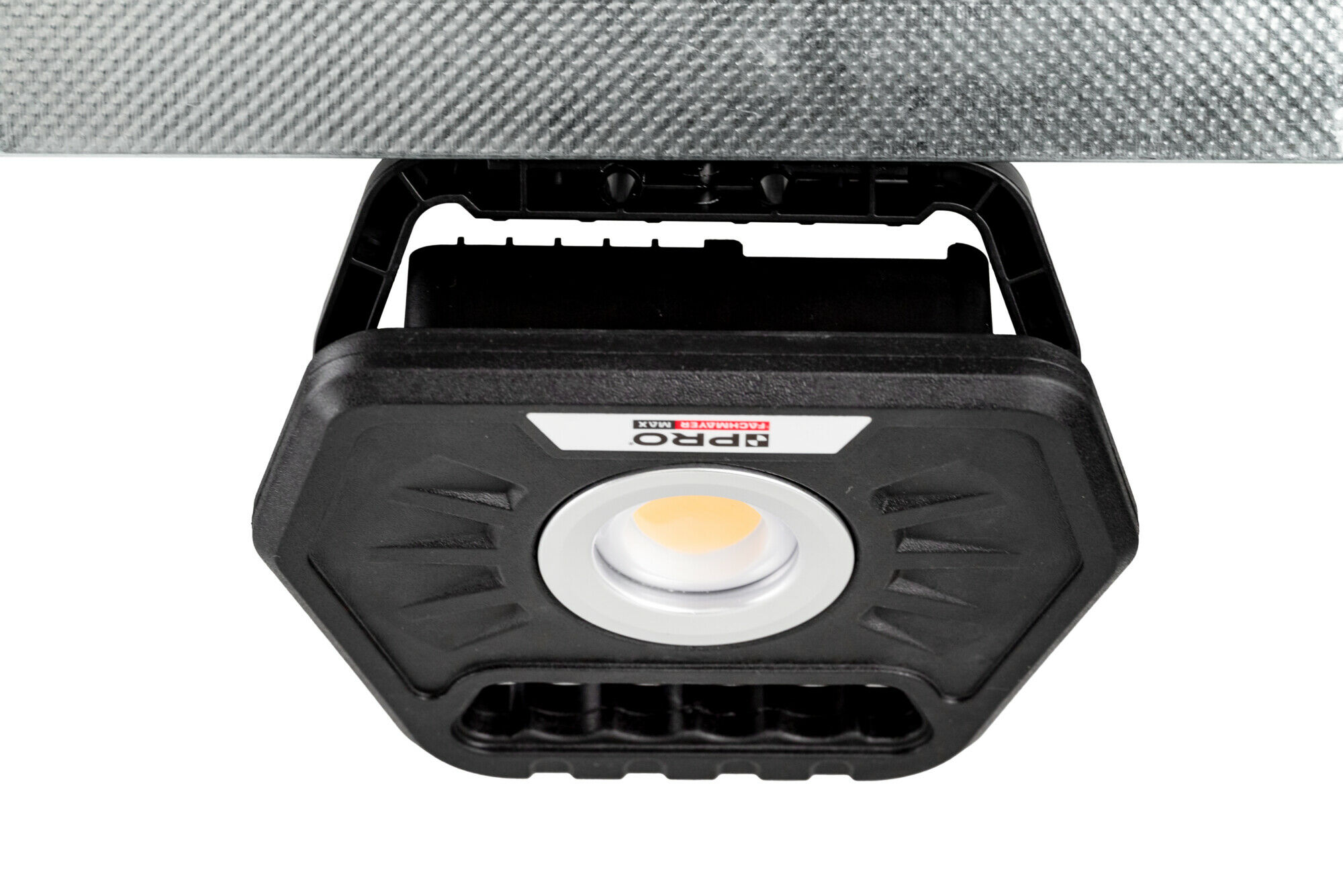 REFLEKTOR LED 30W Z AKUMULATOREM LI-ION I REGULACJĄ JASNOŚCI IP 65 TPR - obrazek 3