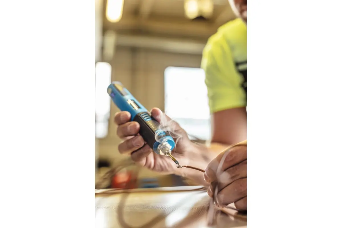 Lutownica akumulatorowa 4V Hogert - obrazek 3