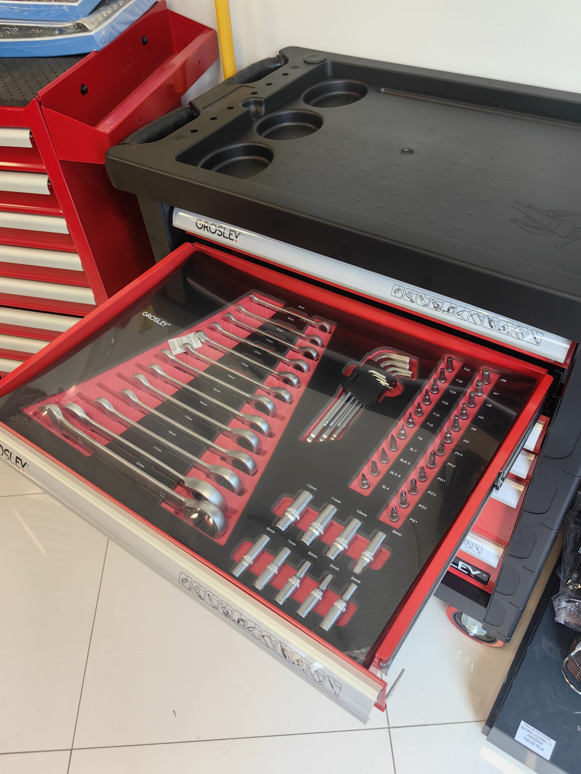 Wózek warsztatowy 6 szuflad z zestawem 156 narzędzi Grosley - obrazek 7