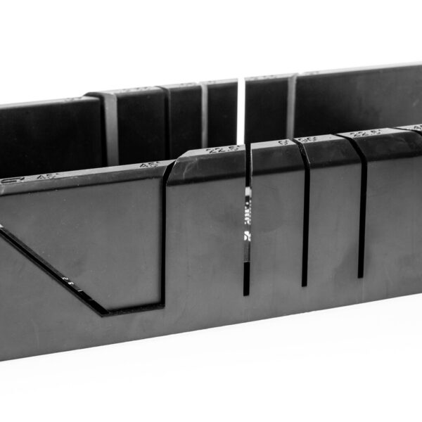 Skrzynka uciosowa 300x90x55mm